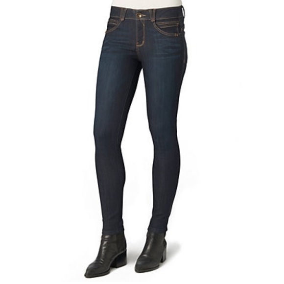 democracy jeri distressed skinny jean